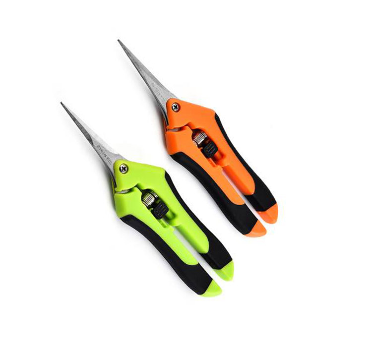 garden scissors